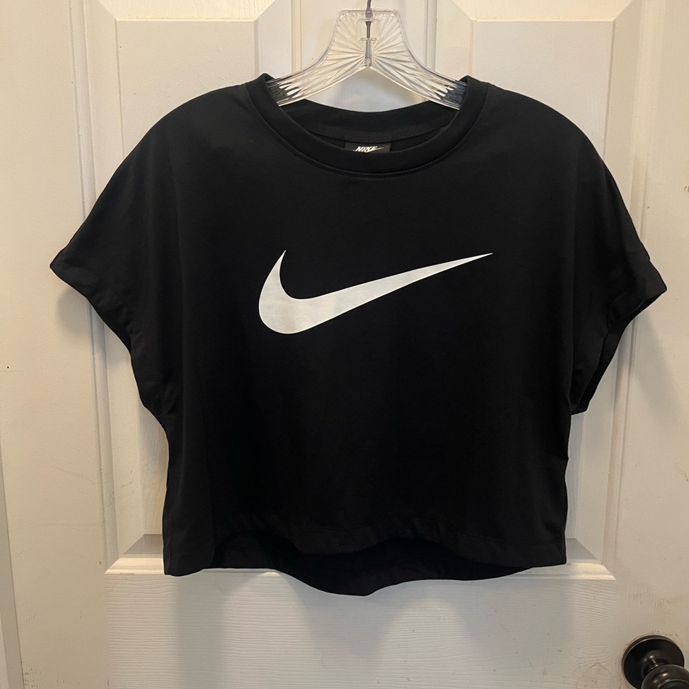 LIKE NEW Nike Women’s Hi-Low Crop Top - Sz Large